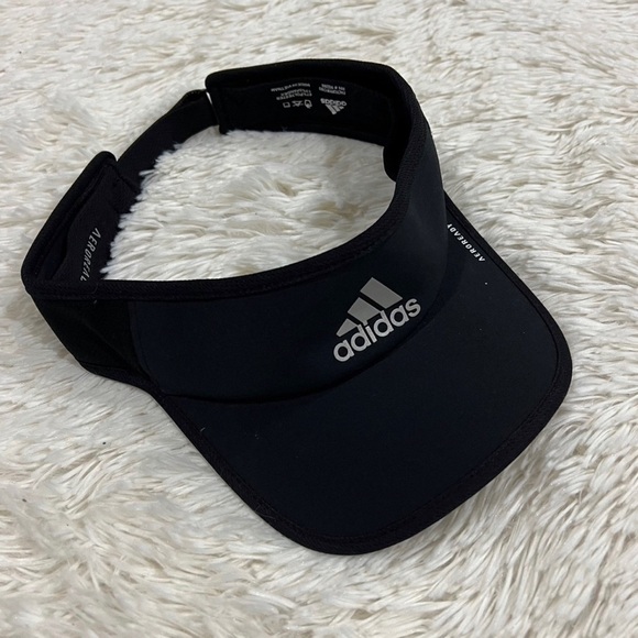 Adidas‎ aeroready black adjustable visor - Picture 1 of 3
